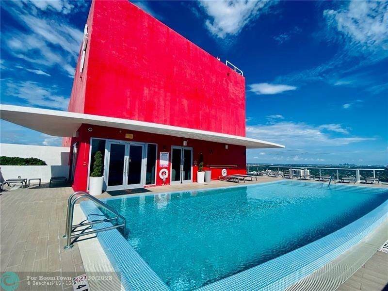 2602 Hallandale Beach Blvd - Photo 1
