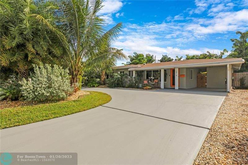 1814 27th Dr - Photo 1