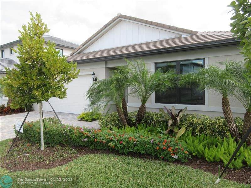 2950 Hibiscus Ave - Photo 1