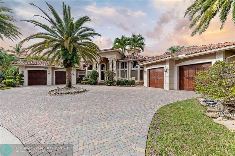 12800 73rd St - Photo 1