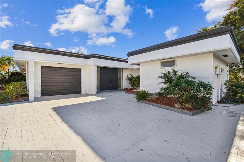 5704 Travelers Palm, Lane - Photo 1