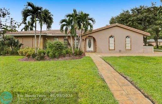 8453 14th St - Photo 1