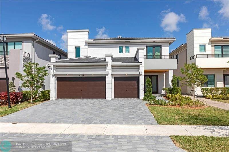 10765 Passage Way - Photo 1