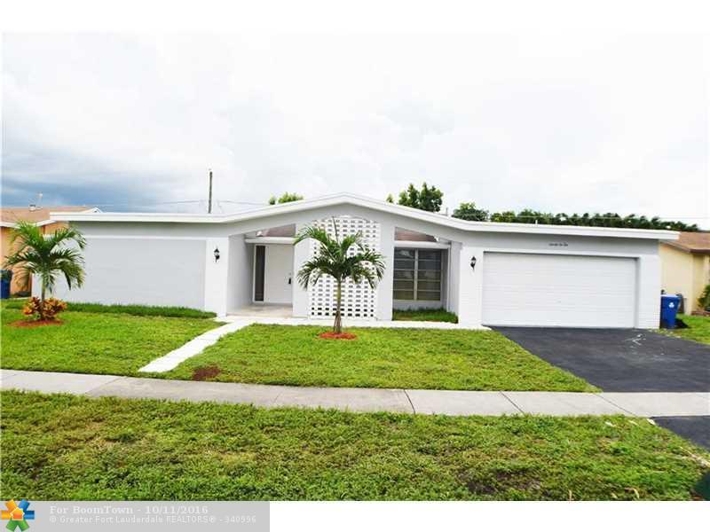 9610 Sunset Strip, Sunrise, FL 33322 (MLS #F10032966) :: United Realty Group