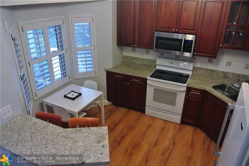 1301 Bayview Dr - Photo 1