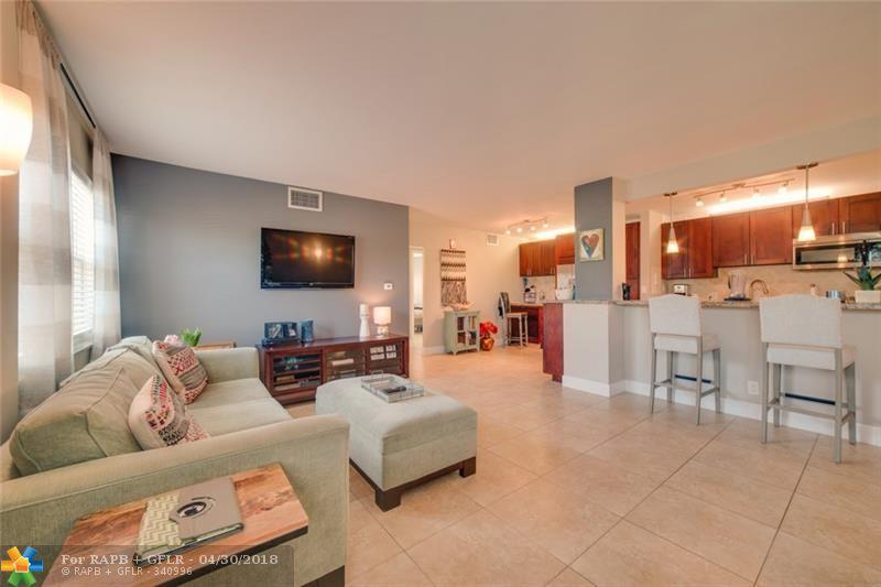 2555 11th St - Photo 1