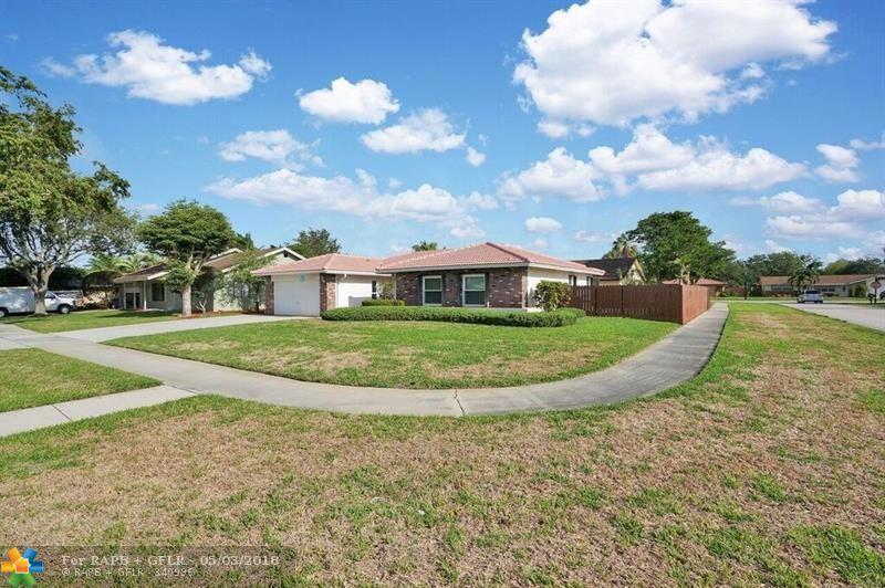 4797 Willow Dr - Photo 1