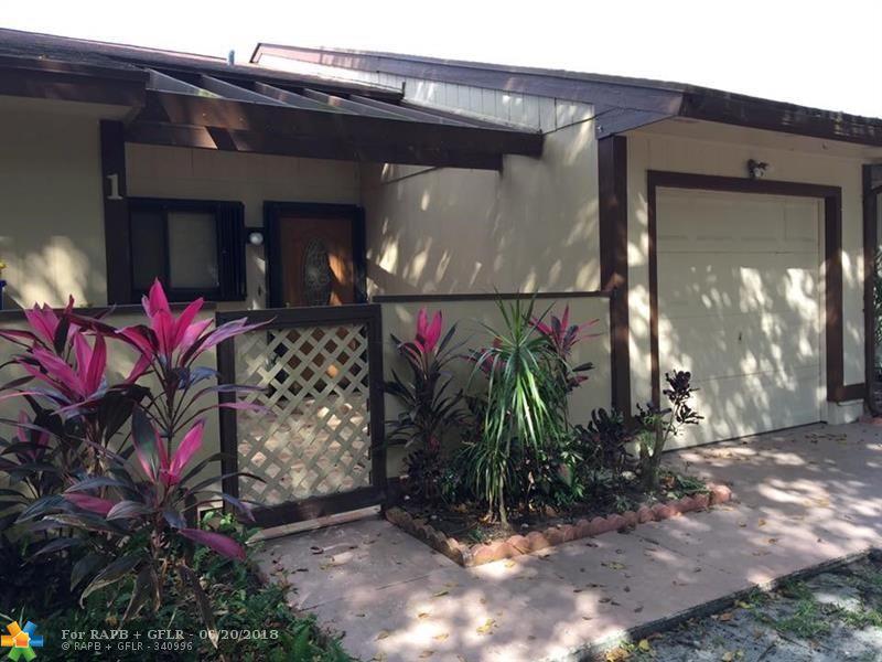 1 Mayfair Ln - Photo 1
