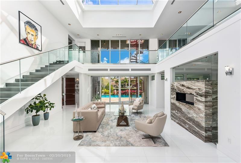 300 Royal Plaza Dr - Photo 1