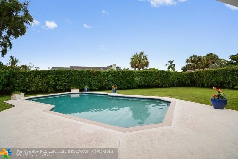 8441 53rd Pl - Photo 1