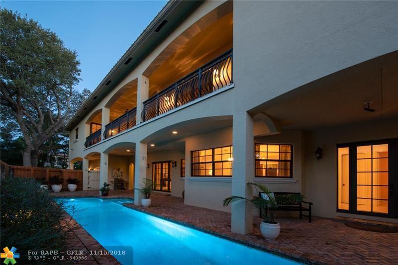536 12th Ave - Photo 1