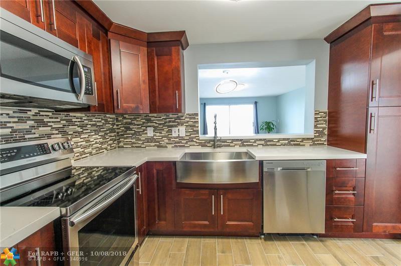 121 3rd Ave - Photo 1