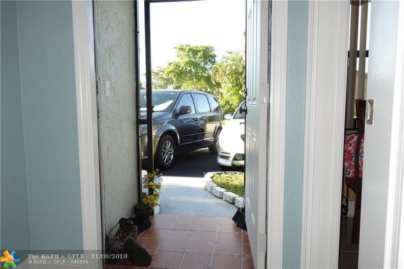 8002 100th Way - Photo 1