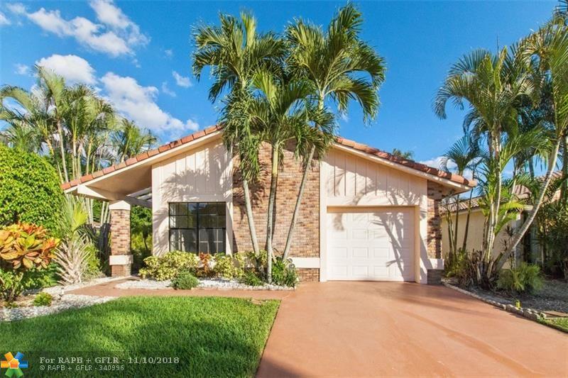 19554 Sea Pines Way - Photo 1