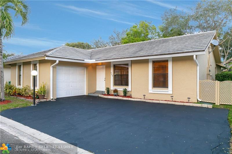 429 Shadow Wood Ln - Photo 1
