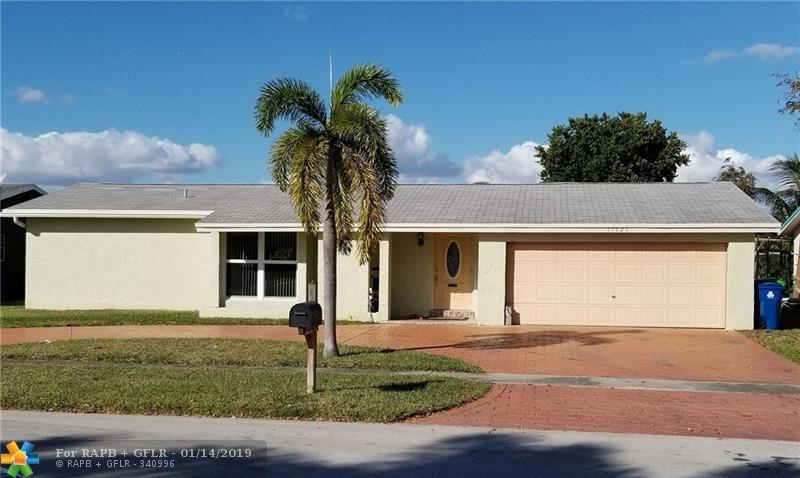 11921 31 Place - Photo 1