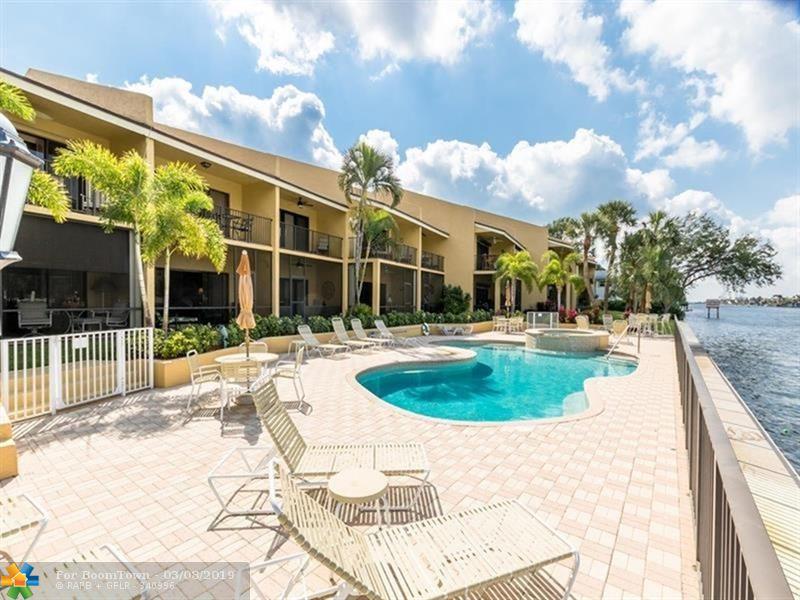1301 Riverside Dr - Photo 1