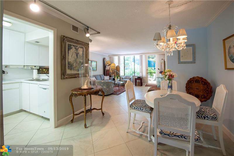 1556 Ocean Ln - Photo 1