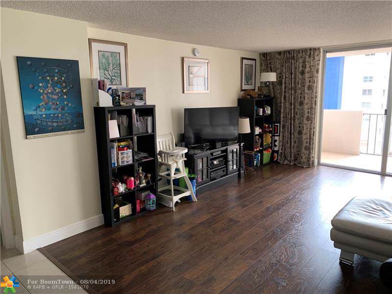 1865 Ocean Dr - Photo 1