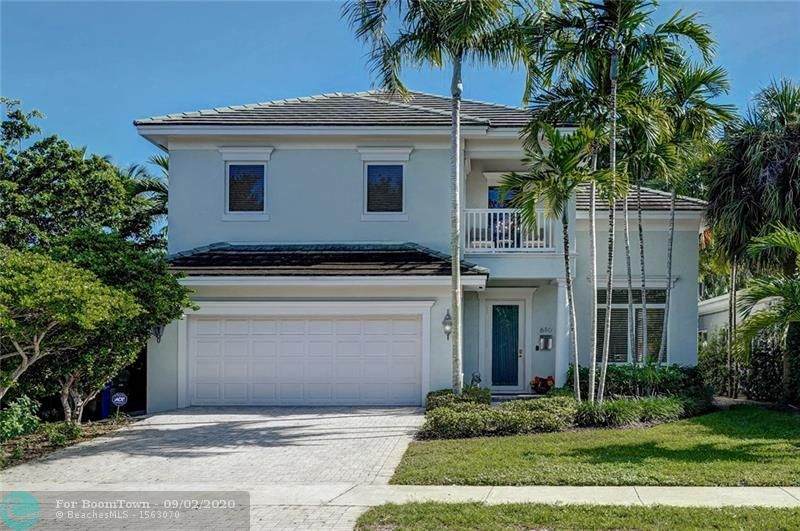 610 17th Way - Photo 1