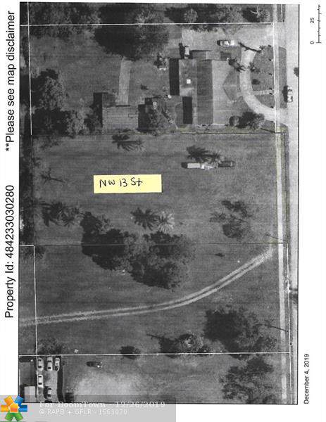 13 13th St - Photo 1