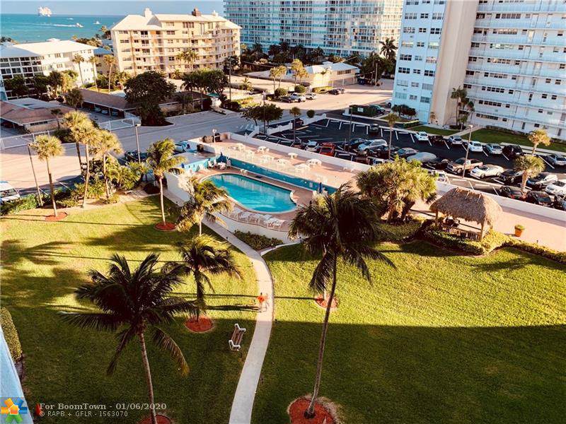 1900 Ocean Dr - Photo 1