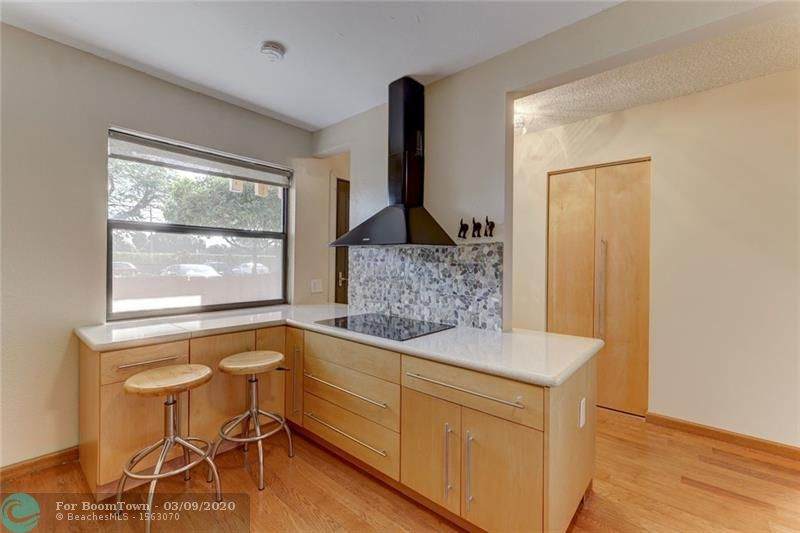 357 Rock Island Rd - Photo 1