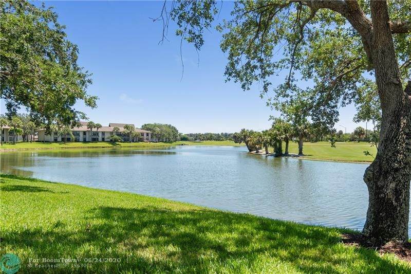 8 Plantation - Photo 1
