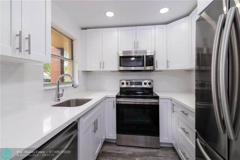 2791 Pine Island Rd - Photo 1