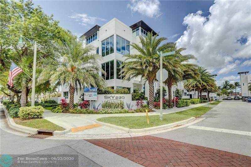 236 Shore Ct - Photo 1