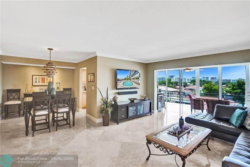 3080 47th Ct - Photo 1