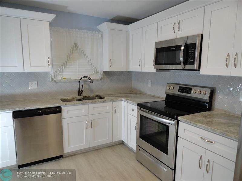 4820 Lucerne Lakes Blvd - Photo 1