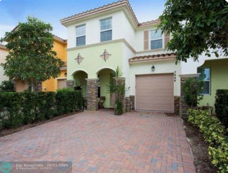 7844 52nd Pl - Photo 1