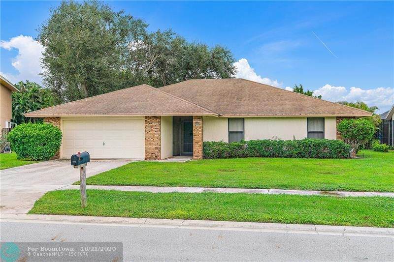 10795 Cambay Cir - Photo 1
