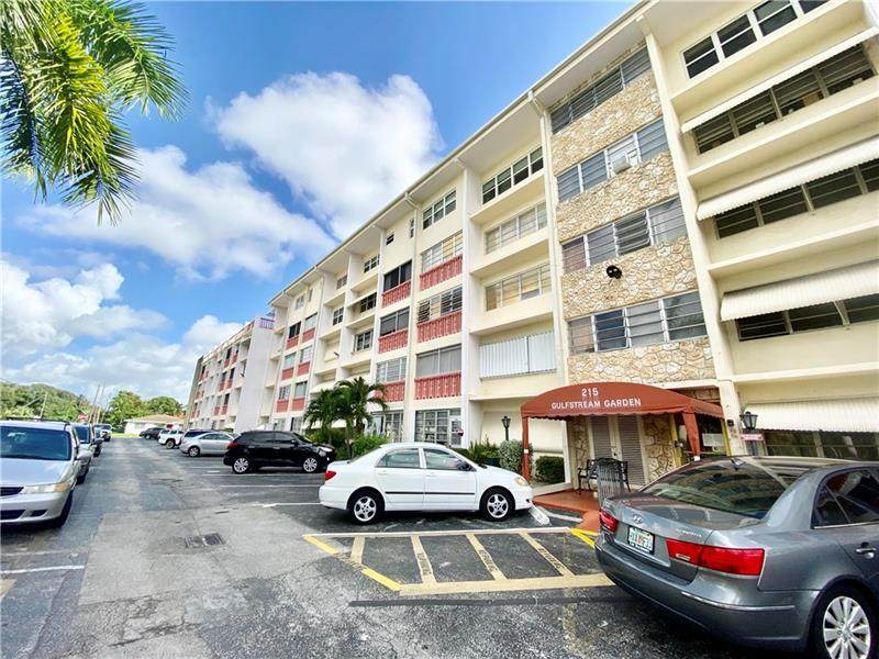 215 3rd Ave - Photo 1