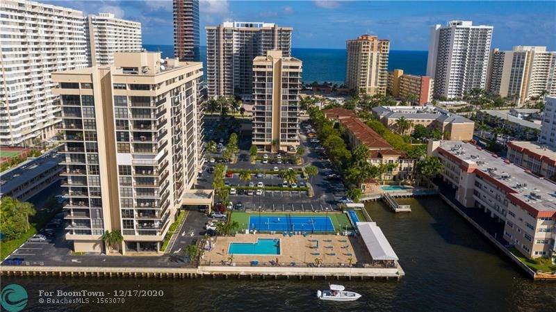 2049 Ocean Dr - Photo 1