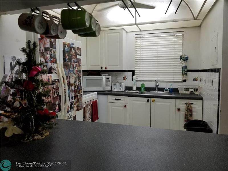 6507 Winfield Blvd - Photo 1