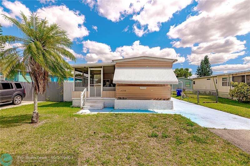 21720 7th Ct - Photo 1