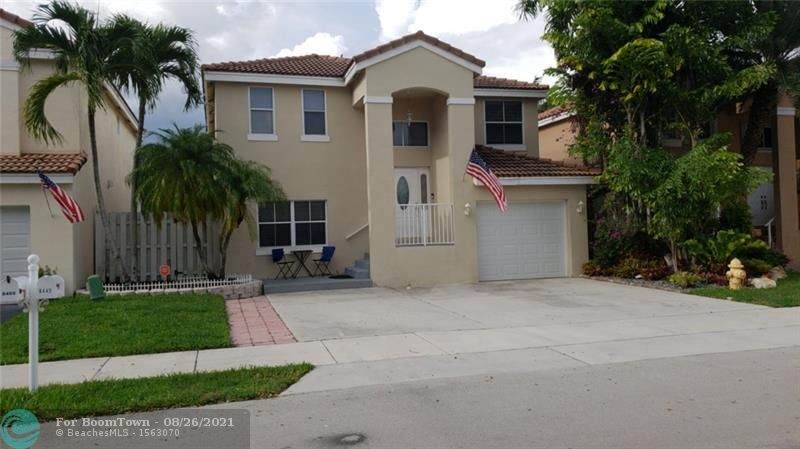 8445 42nd Ct - Photo 1