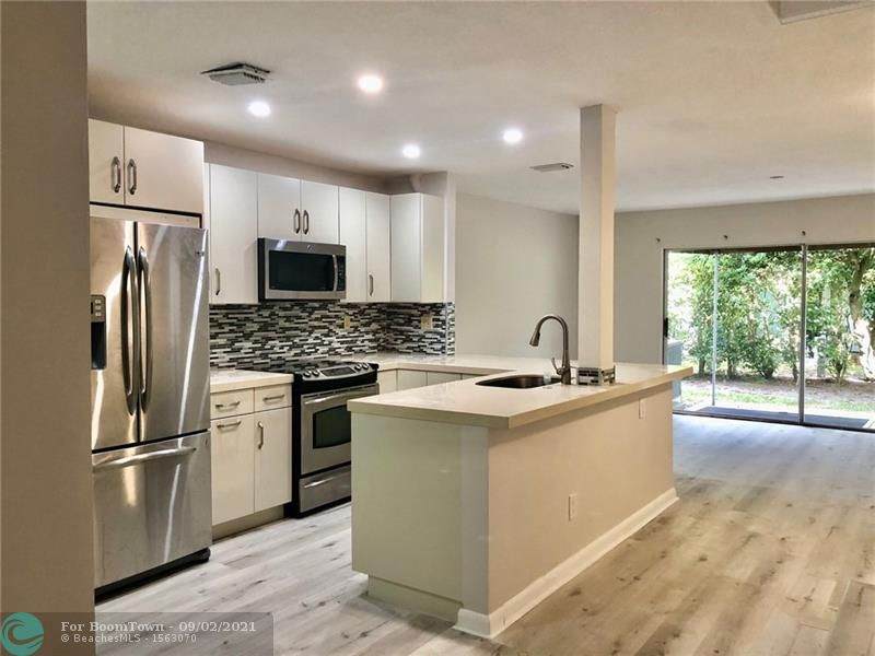 21420 Tudor Dr - Photo 1