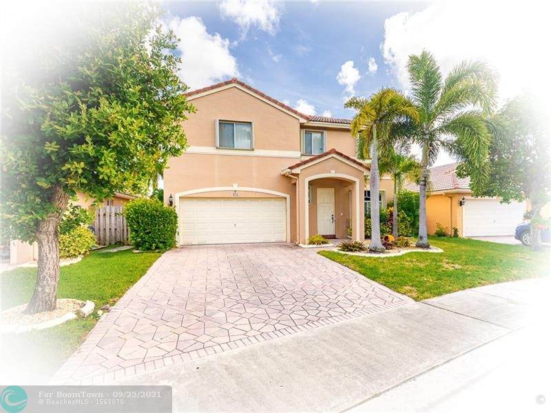 4511 Little Palm Ln - Photo 1