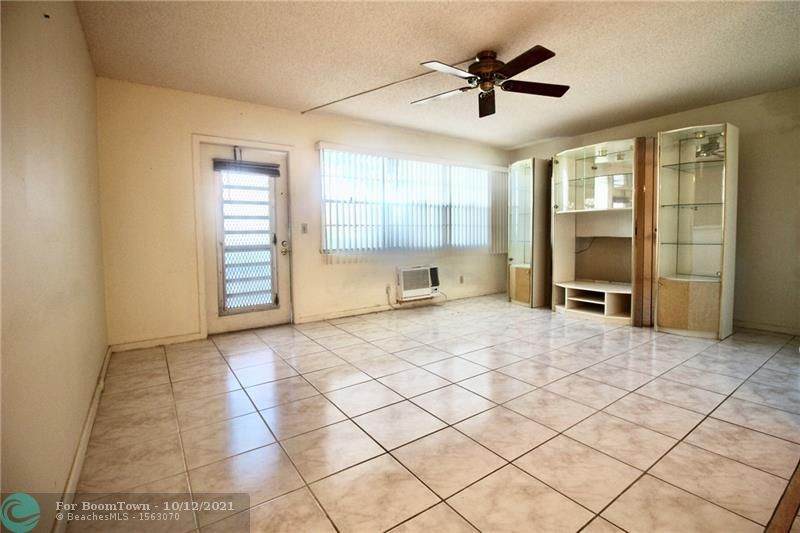 210 Ventnor M - Photo 1