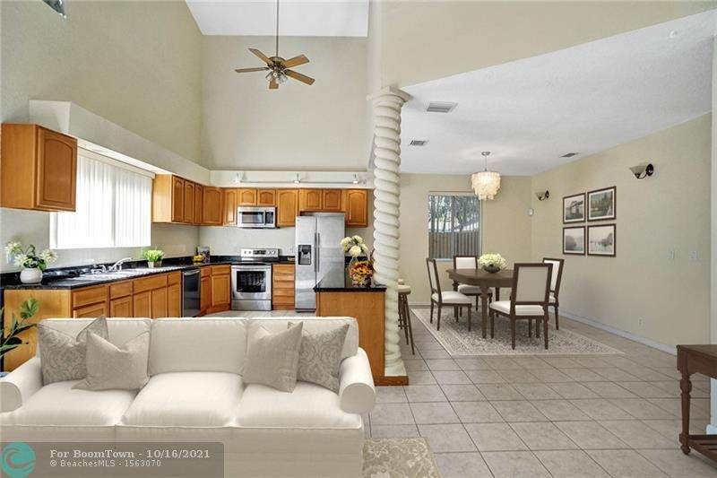 1540 35 Street - Photo 1