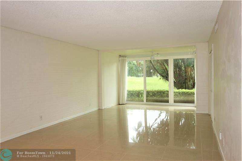 3351 Palm Aire Dr - Photo 1