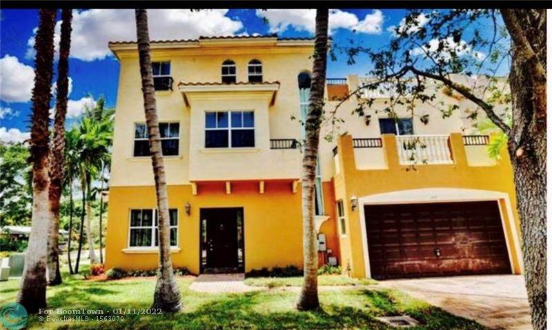 601 11th Ave - Photo 1