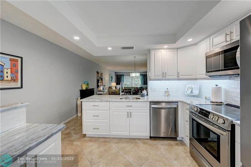 3002 Portofino Isle - Photo 1