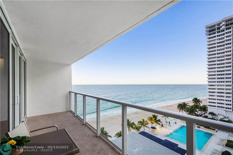 4300 Ocean Blvd - Photo 1