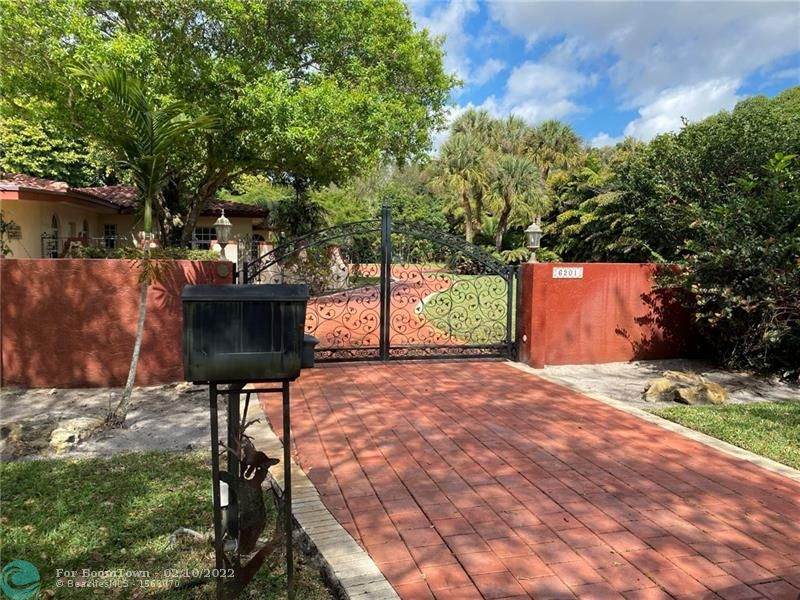 6201 Cypress Rd - Photo 1