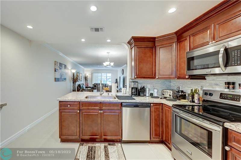 2403 Antigua Cir - Photo 1