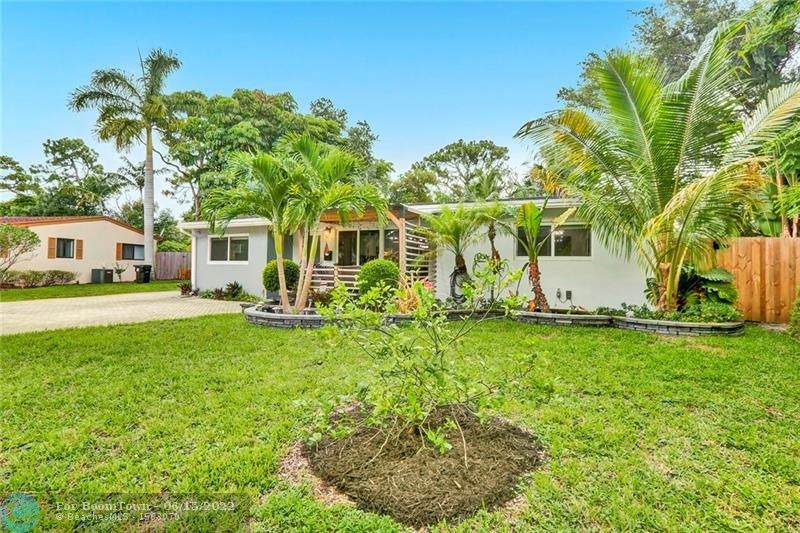 2265 15th Ct - Photo 1